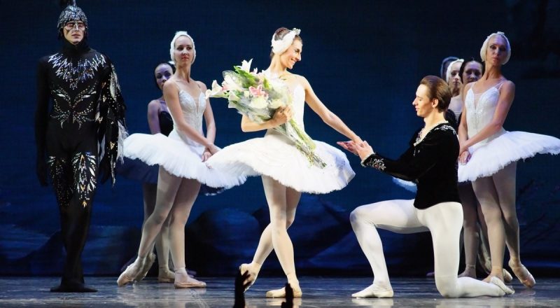 Exploring the Magic of Russian Ballet: A Tour of St. Petersburg